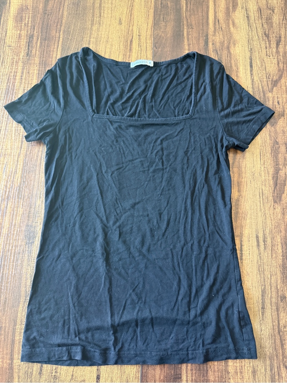 Black Square Neck Short Sleeve Tee by Mango